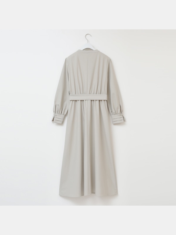 スキッパーネックフレアワンピース