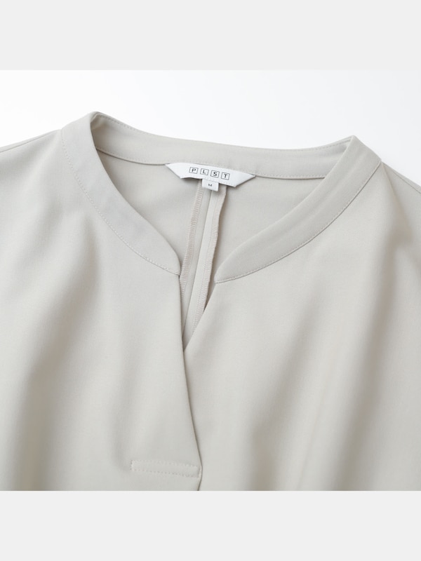 スキッパーネックフレアワンピース