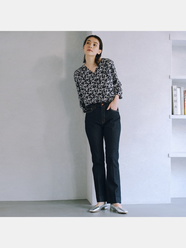 モノトーンプリントブラウス（長袖）