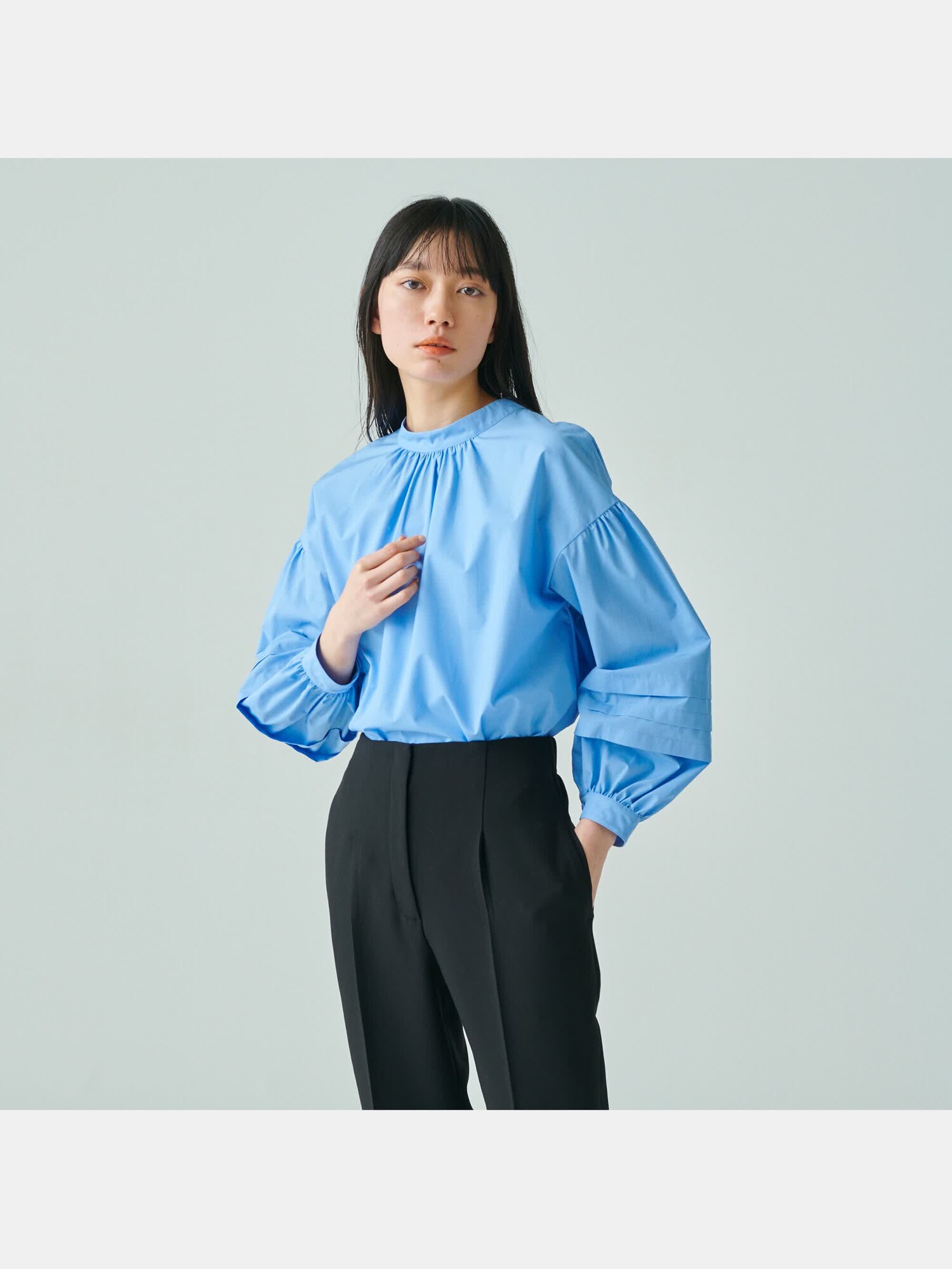 PLST(プラステ)公式 | コットンブレンドティアードスリーブブラウス