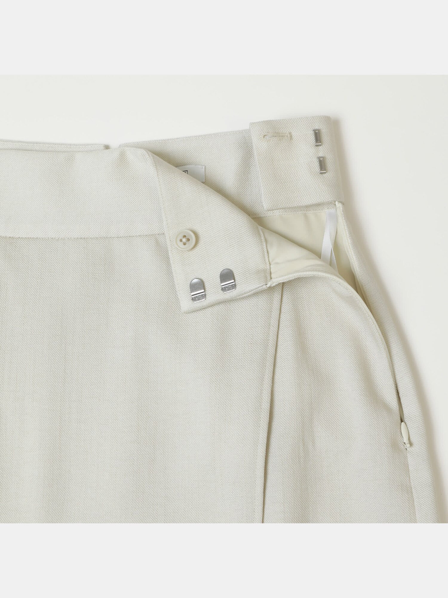 PLST(プラステ)公式 | トリアセブレンドオックスナロースカート