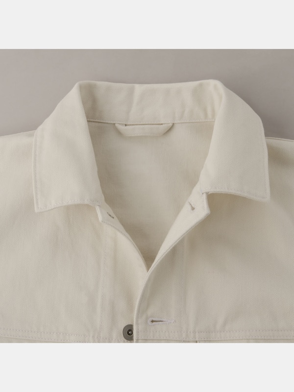 リラックスフィットホワイトデニムジャケット