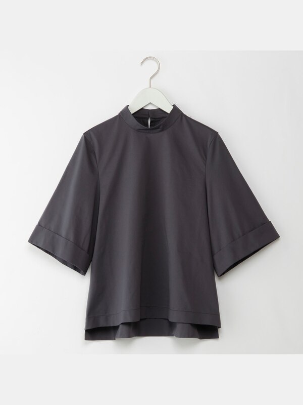 ハイネックフレアスリーブブラウソー