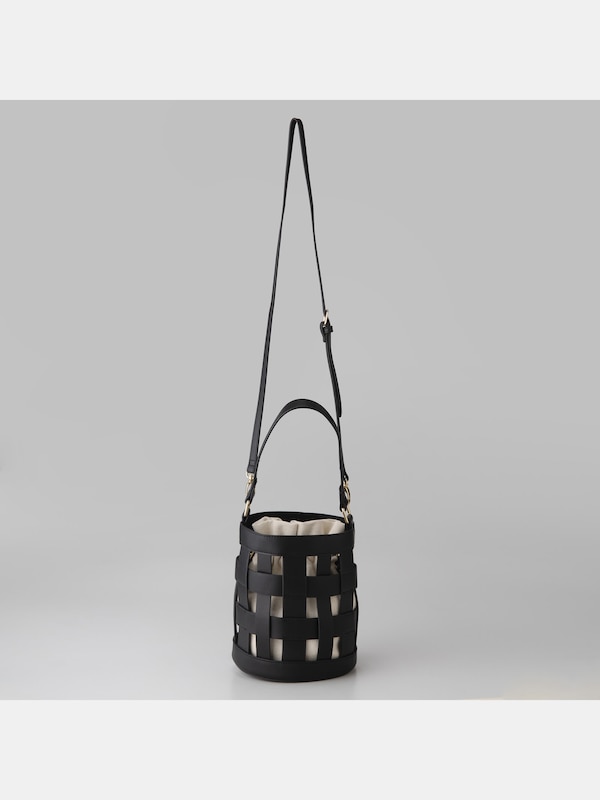 ビッグメッシュバケットバッグ