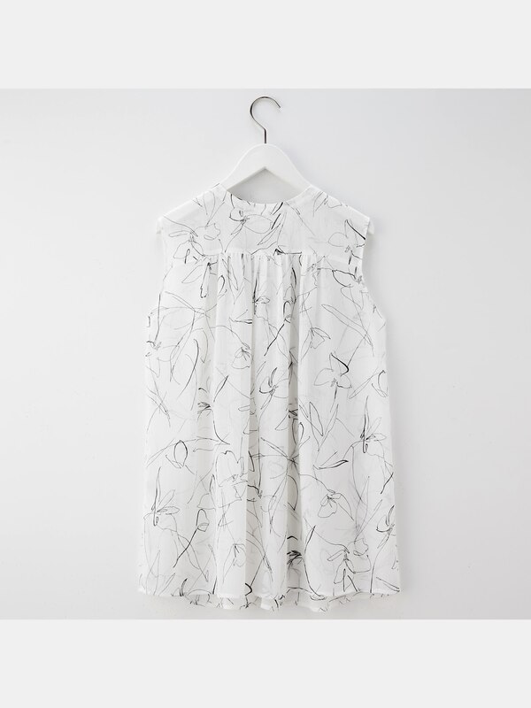 ラインフラワーノースリーブブラウス