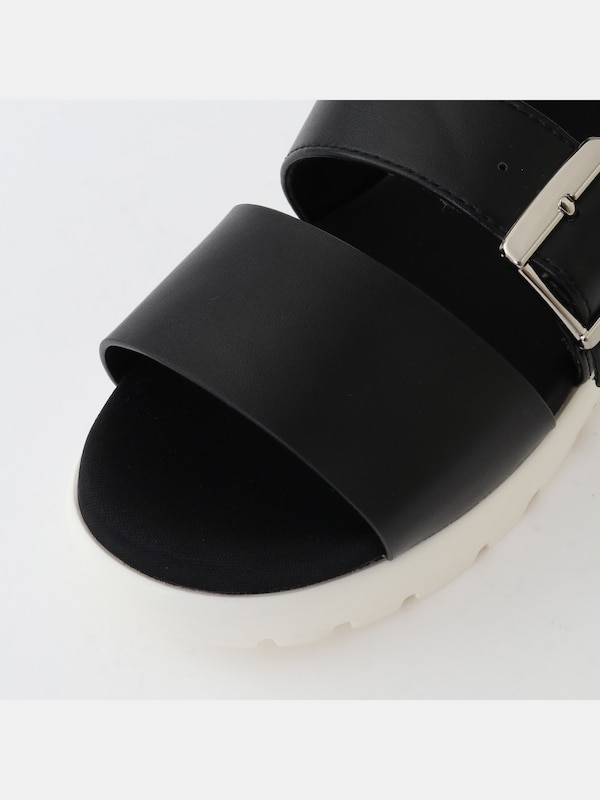 バックルストラップスポーツサンダル