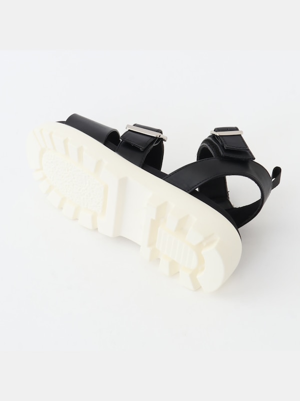 バックルストラップスポーツサンダル