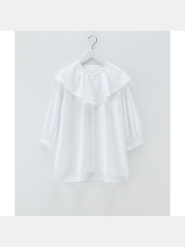 フリルカラーブラウス