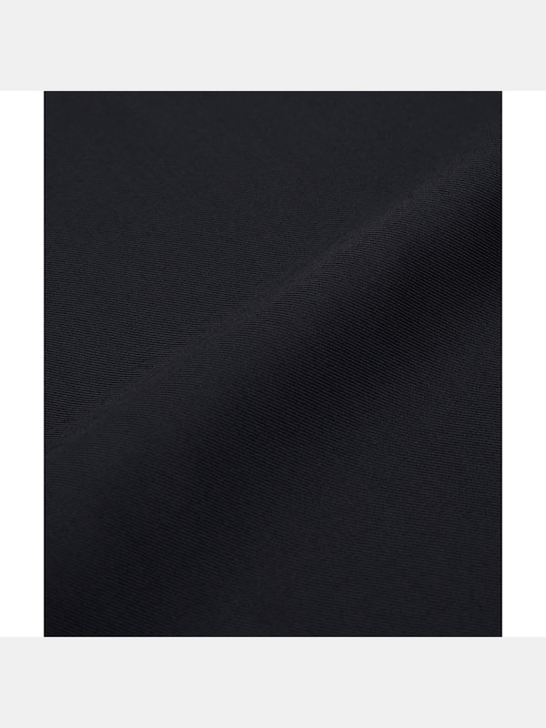 フリルカラーブラウス