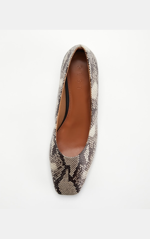 はたラクシューズチャンキーヒールパンプス