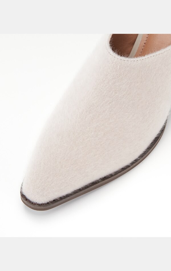 ミュールパンプス