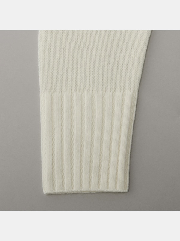 プレシャスウールクルーネックセーター