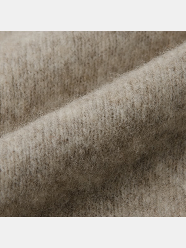 ヤクブレンドVネックドルマンセーター