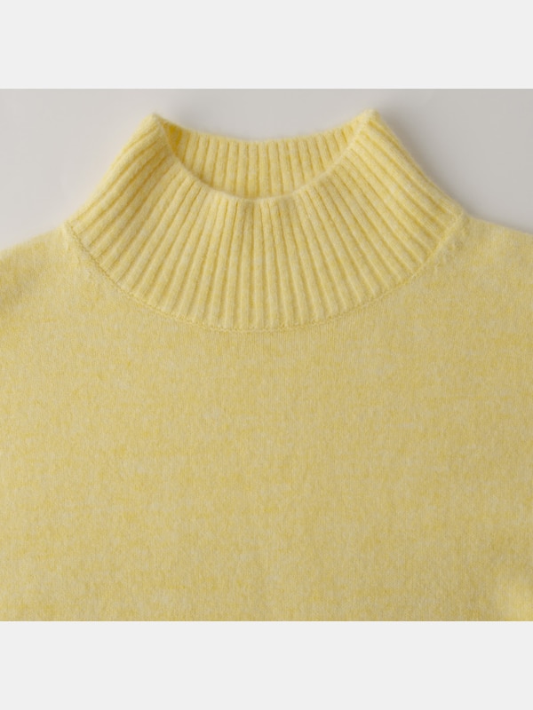 ウールブレンドポンチョセーター