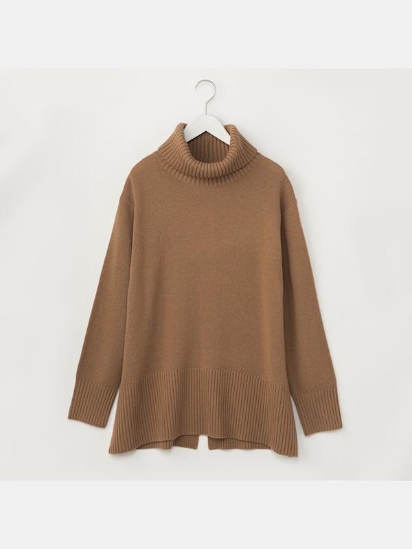 プレシャスウールタートルネックセーター