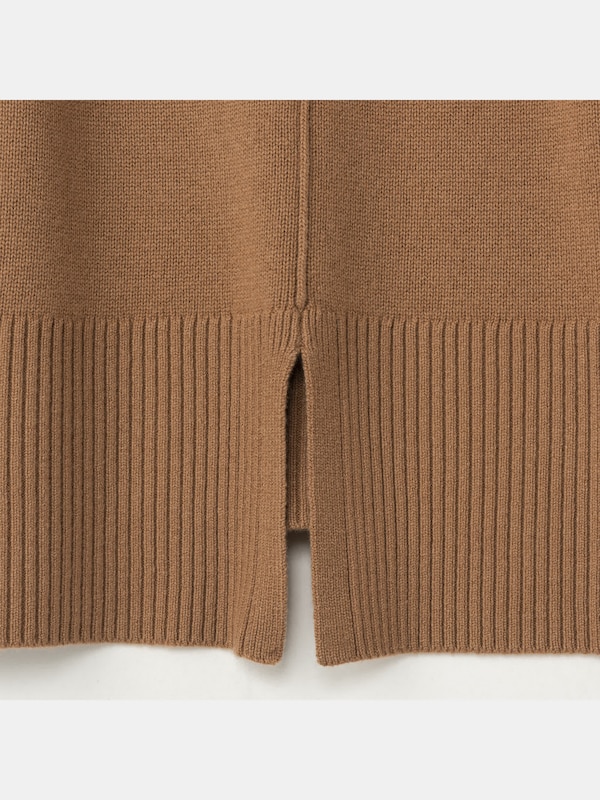 プレシャスウールタートルネックセーター