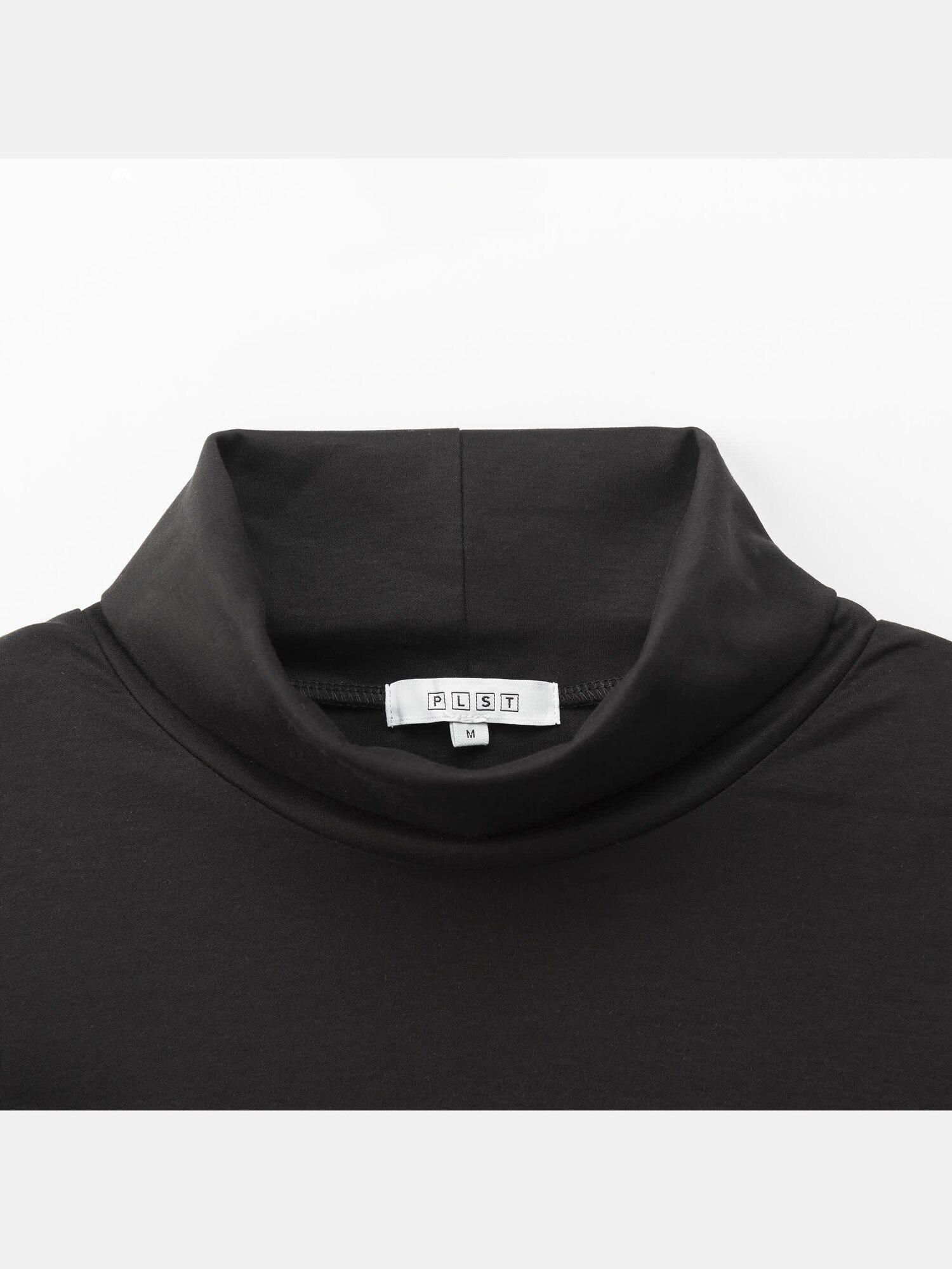 PLST(プラステ)公式 | グロスジャージータートルネックTシャツ(レディース)