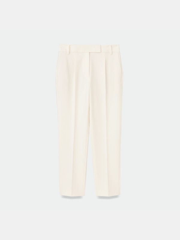 PLUS STYLE テーパードパンツ（ウォームリザーブ）