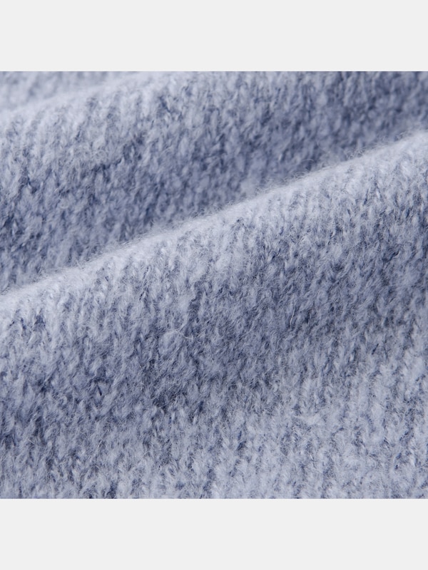 スラブカシミヤクルーネックセーター