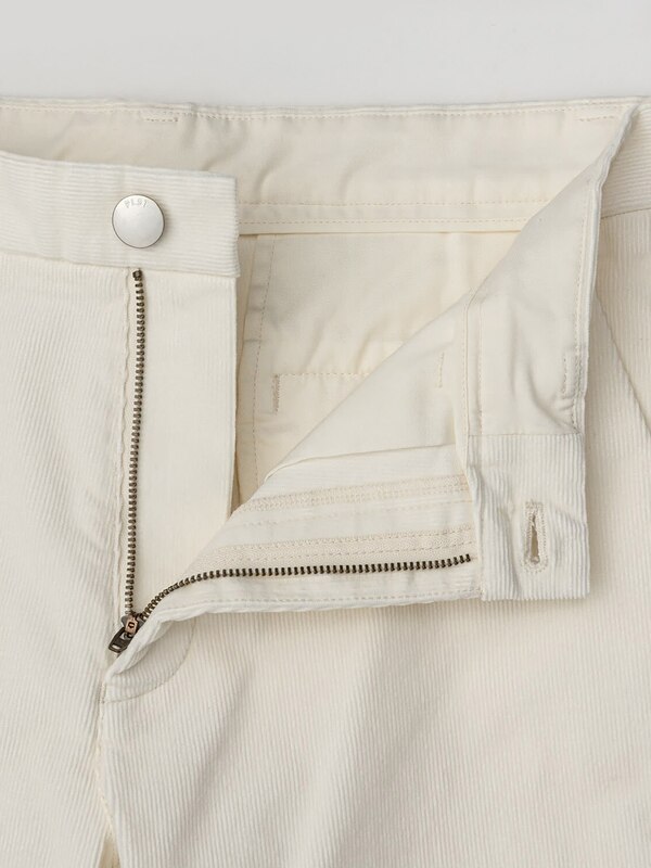 コーデュロイストレッチスリムフィットパンツ