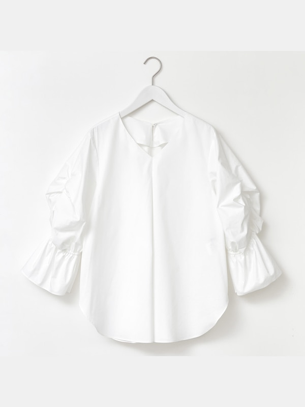 コットンブレンドボリュームスリーブブラウス