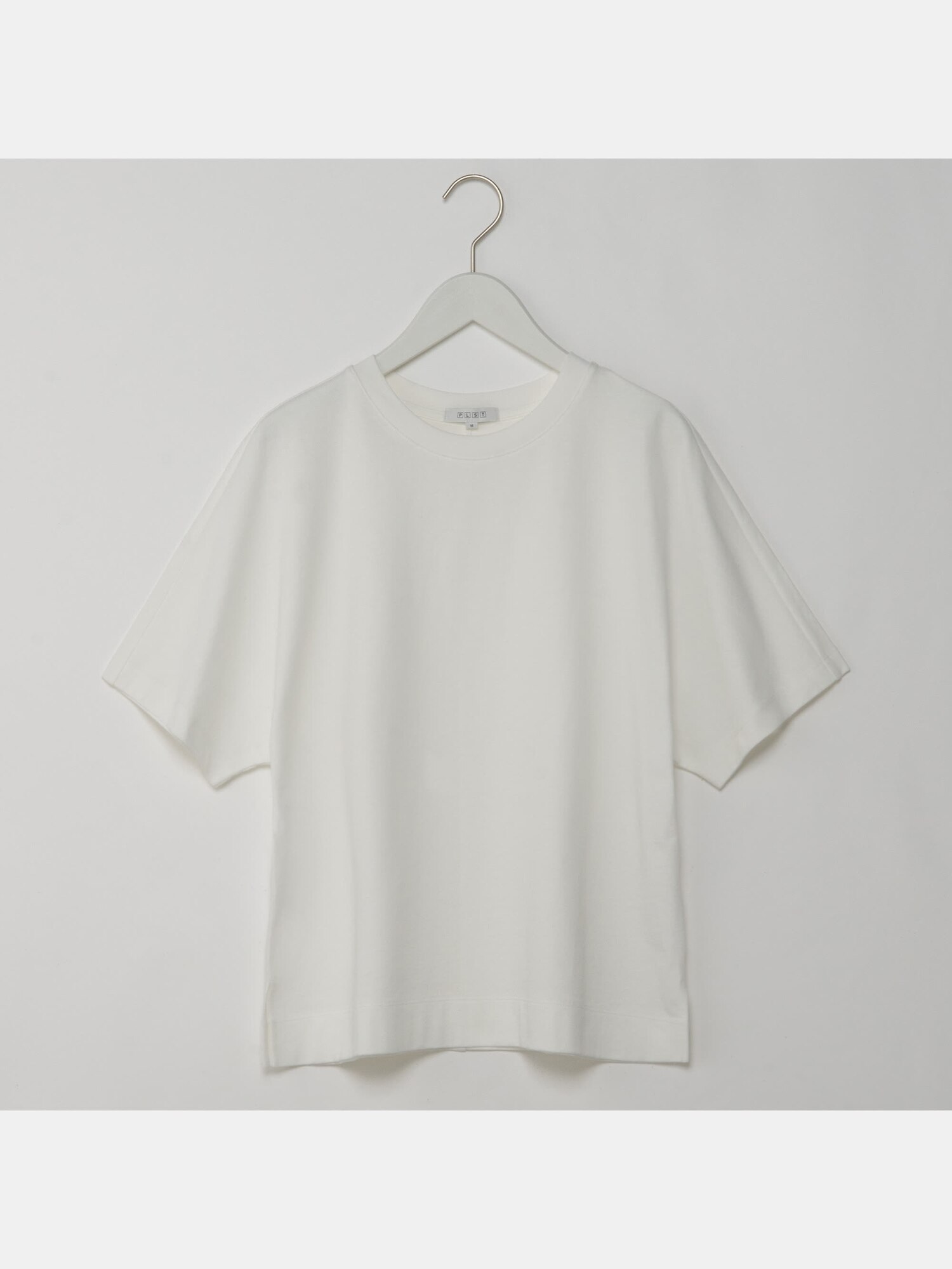 PLST(プラステ)公式 | クールタッチコットンボックスTシャツ（接触冷感
