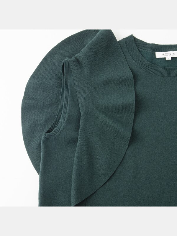 レーヨンナイロンフリルスリーブセーター（半袖）