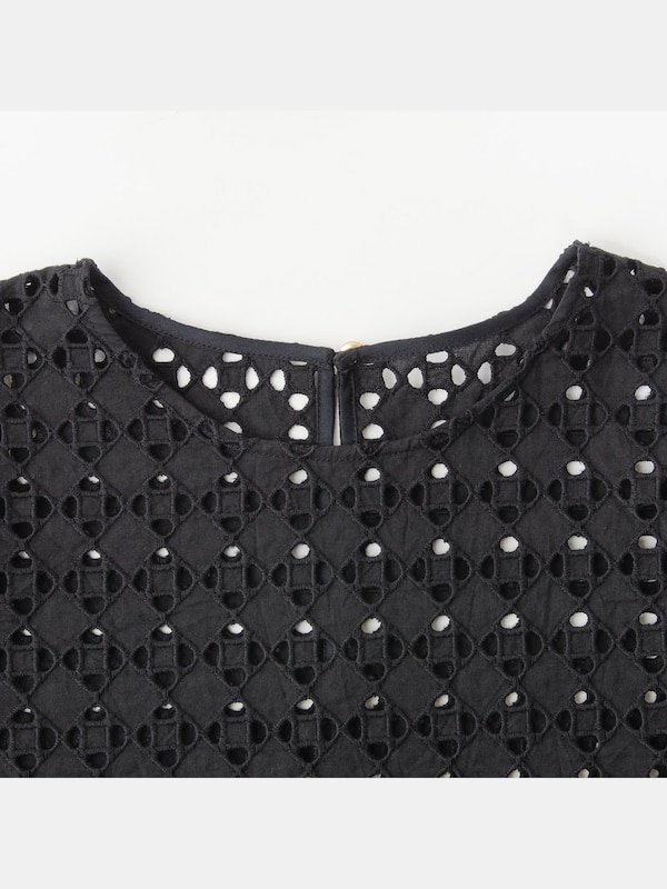 カットワークレースブラウス（半袖）