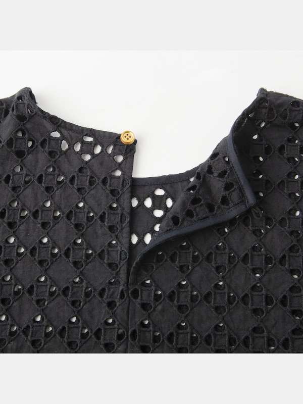 カットワークレースブラウス（半袖）