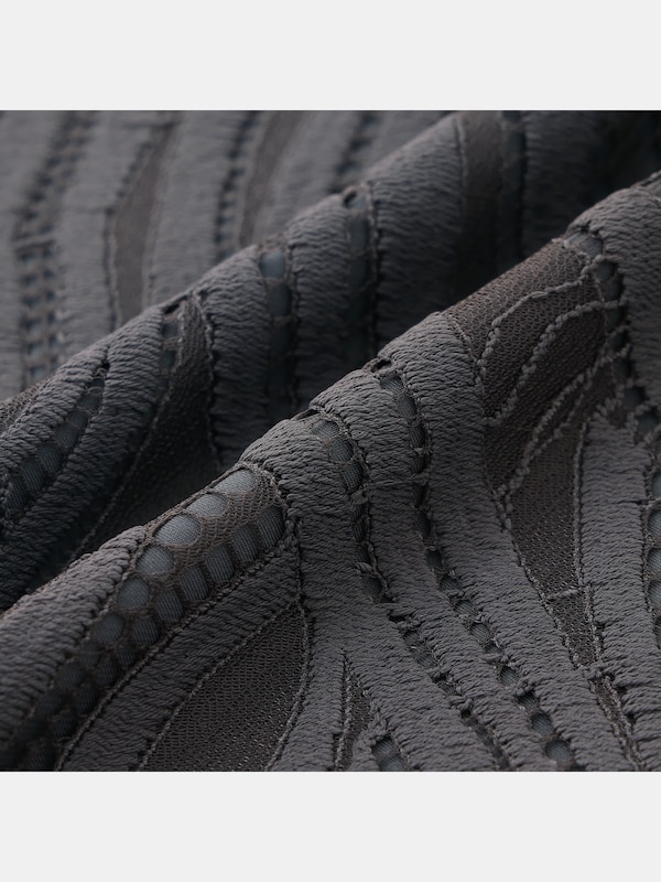 ラインレースナロースカート