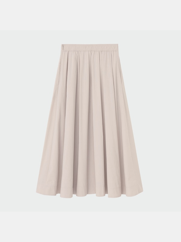 タフタボリュームフレアスカート