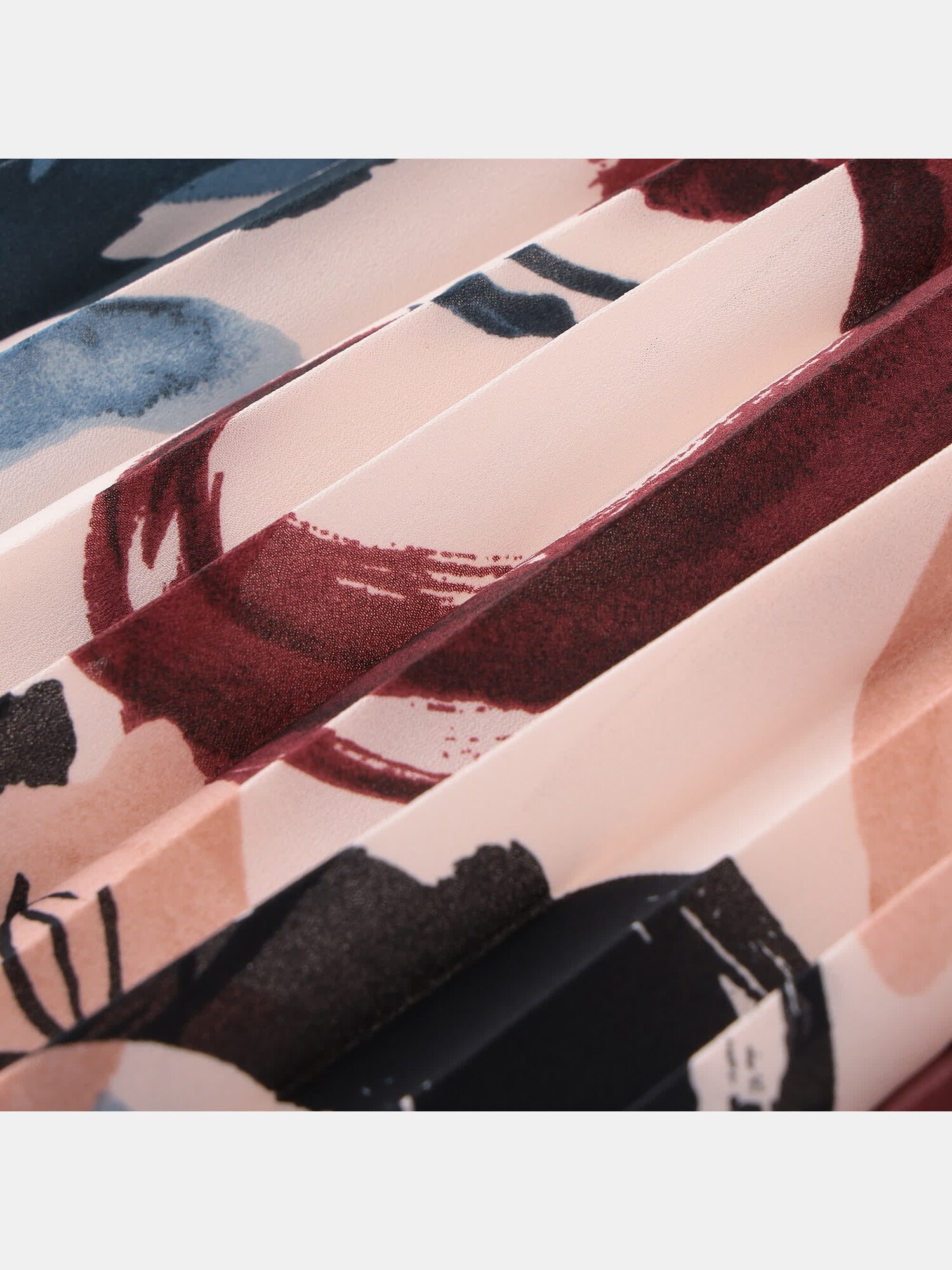 PLST(プラステ)公式 | プリントイレギュラーヘムプリーツスカート