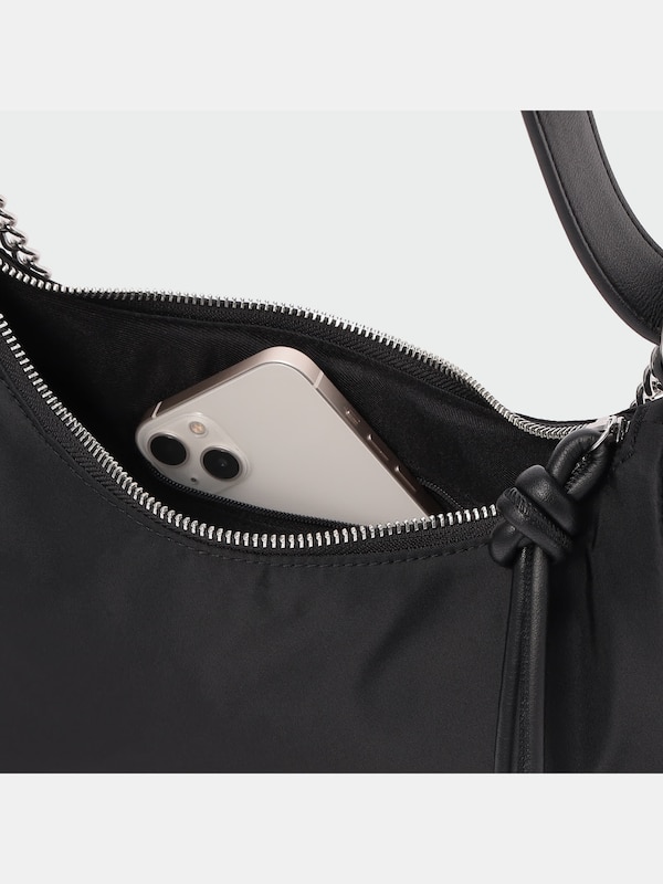 ハーフムーンバッグ