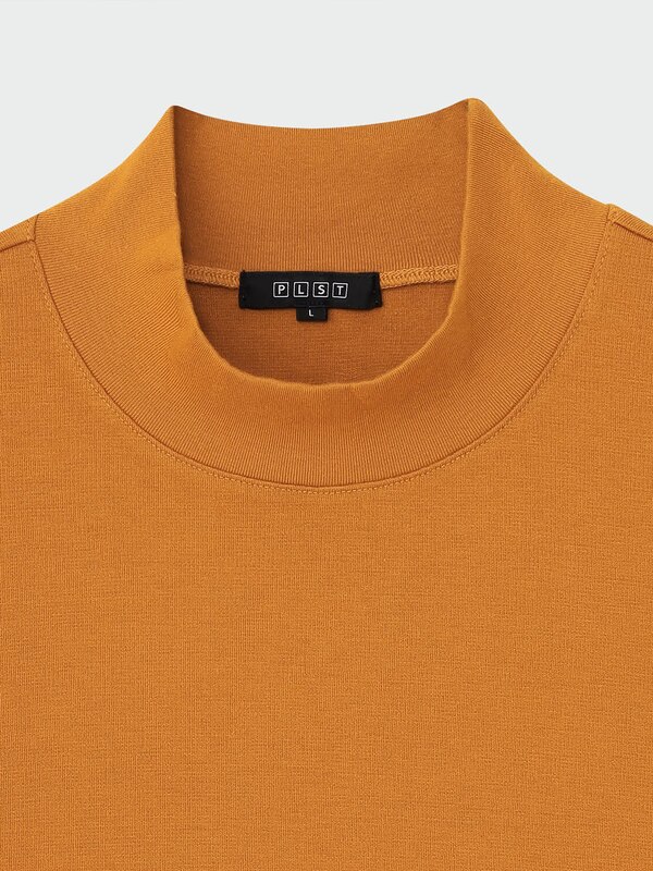 モックネックスリットTシャツ（長袖）