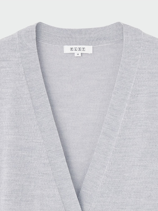 エクストラファインメリノウールブレンドVネックカーディガン