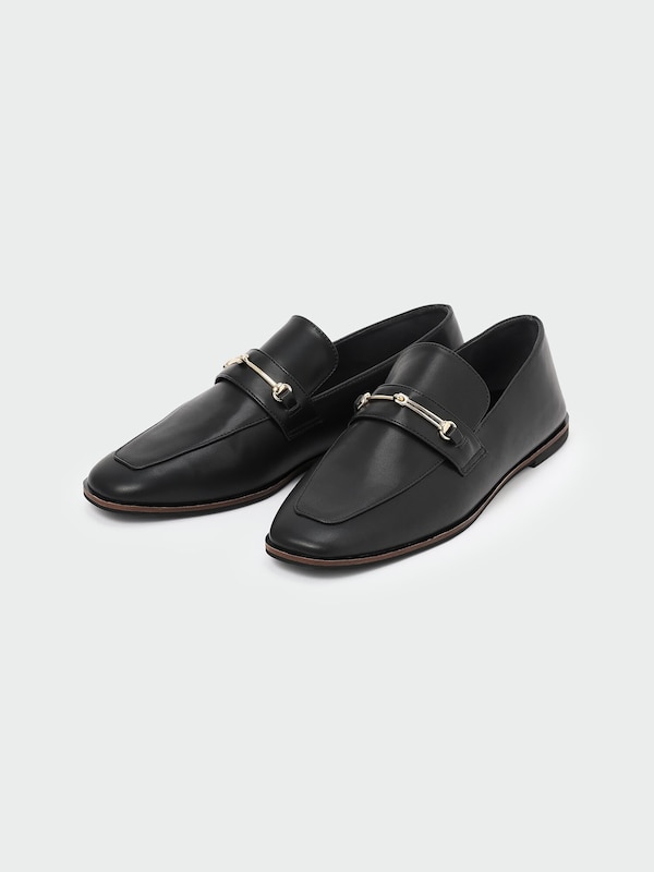 フェイクレザーソフトローファー