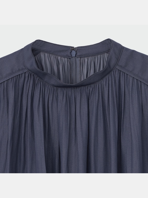 サテンギャザーブラウス（長袖）