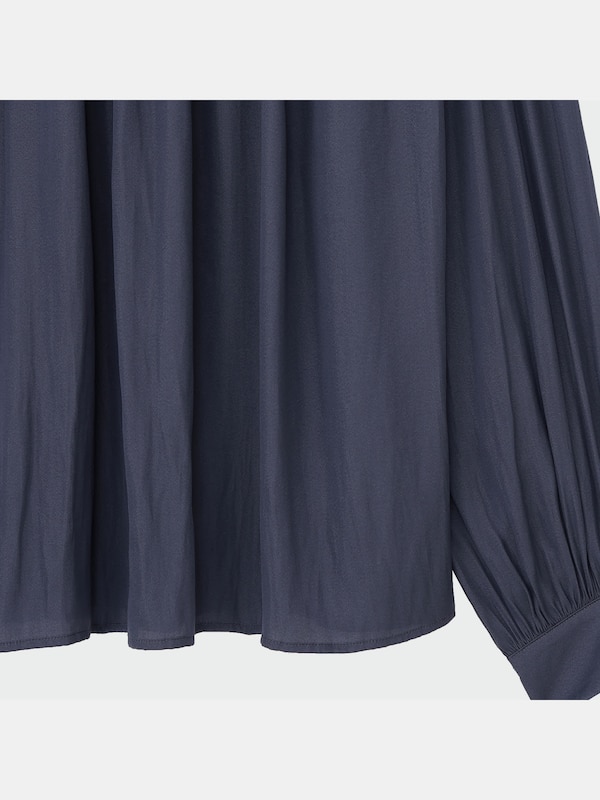 サテンギャザーブラウス（長袖）