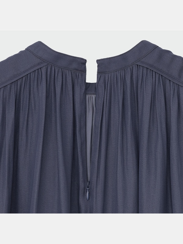 サテンギャザーブラウス（長袖）