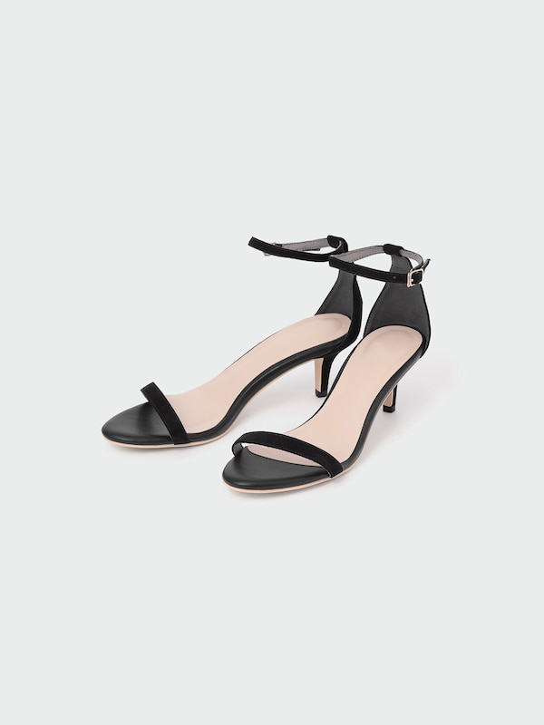 アンクルストラップサンダル