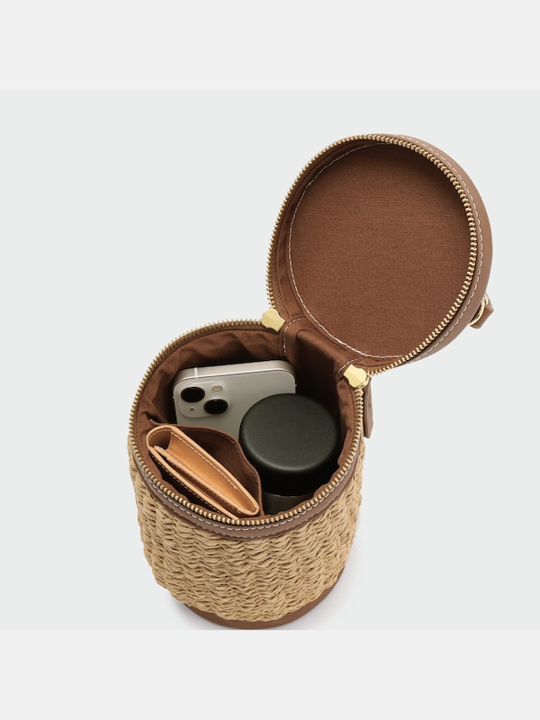 フェイクレザーコンビカゴバッグ