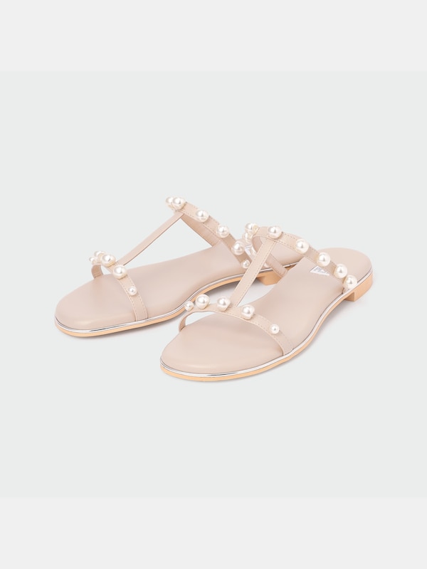 フェイクパールナローストラップサンダル