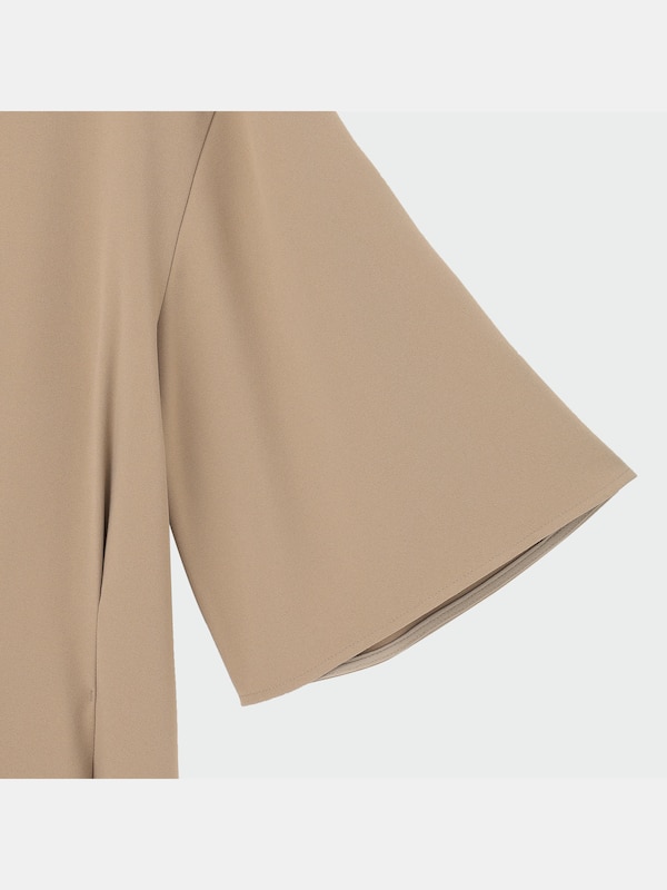 ウエストタックブラウスパンツセットアップ（半袖）