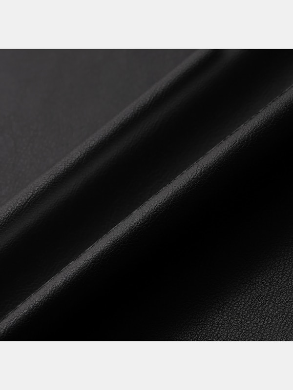 フェイクレザーフレアスカート