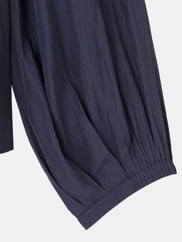 ライトサテンボウタイブラウス（長袖）