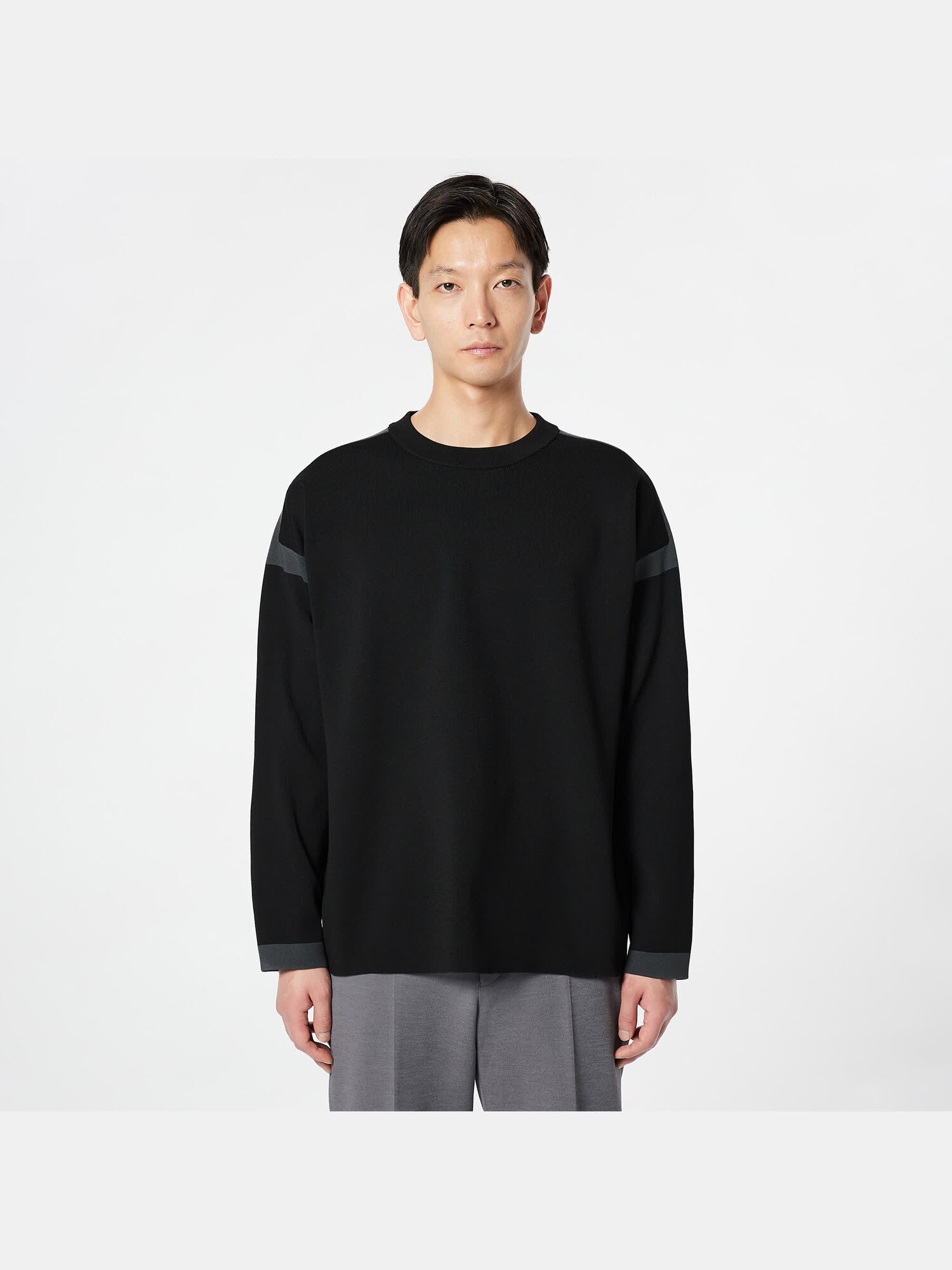 PLST(プラステ)公式 | ライトウェイトニットクルーネックラインセーター