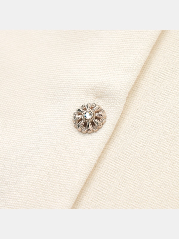 ビジューボタンニットカーディガン