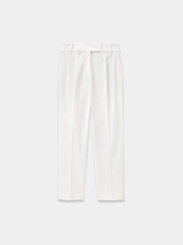 テーパードパンツ（リネンブレンド）