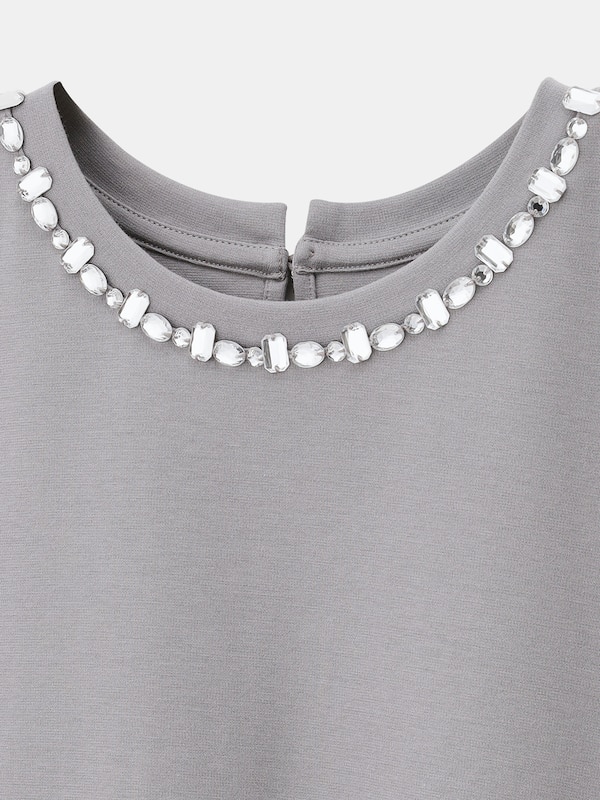 ビジューネックダブルスリーブTシャツ（半袖）