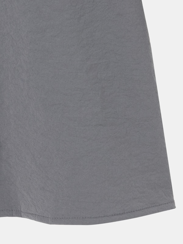 ハイストレッチナイロンランタンスリーブブラウス（半袖）